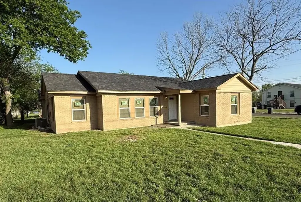 1300 N 2nd Street, Killeen