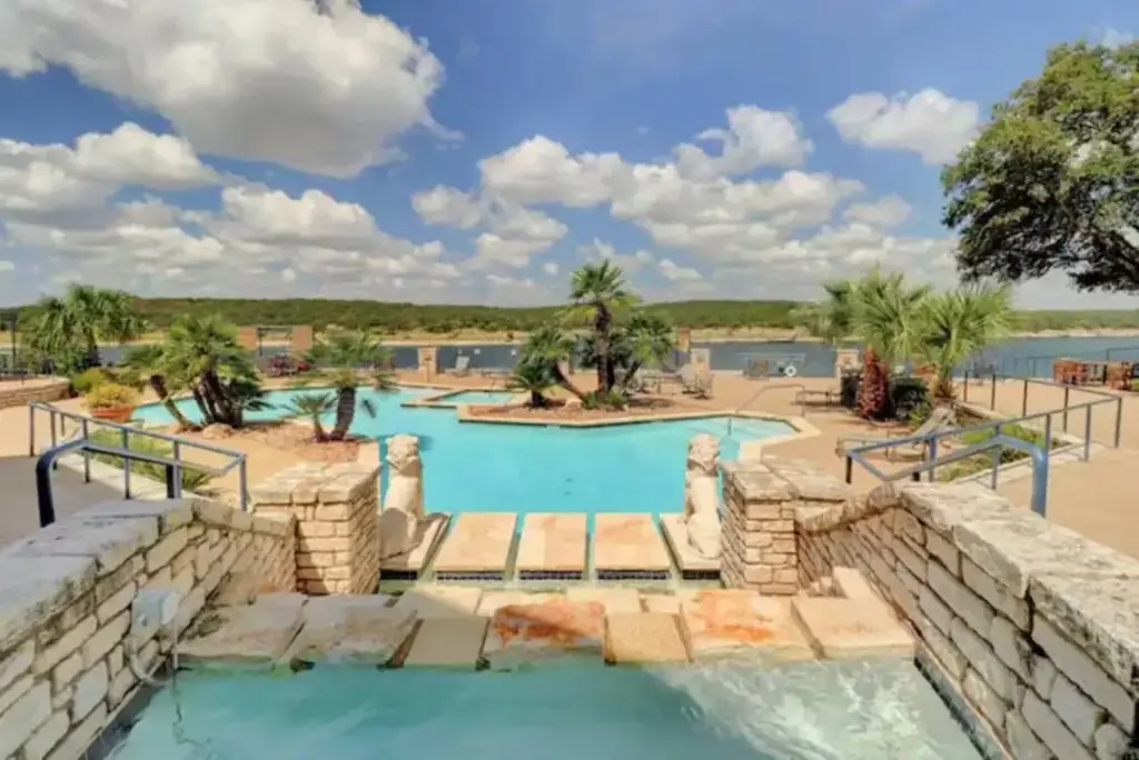 3404 American Drive 2212, Lago Vista