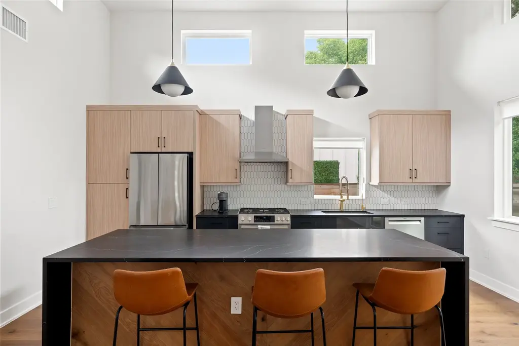 2713 Stacy Lane 2, Austin