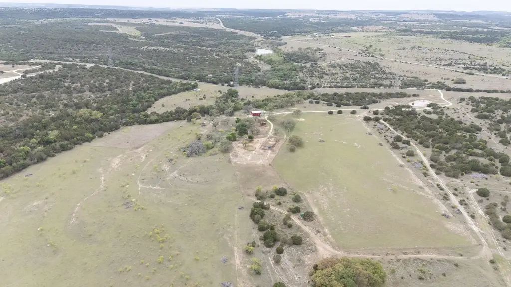 15040 County Road 2200, Lometa