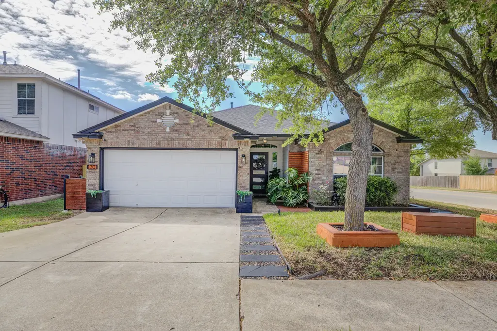 1201 N Darjeeling Drive, Pflugerville