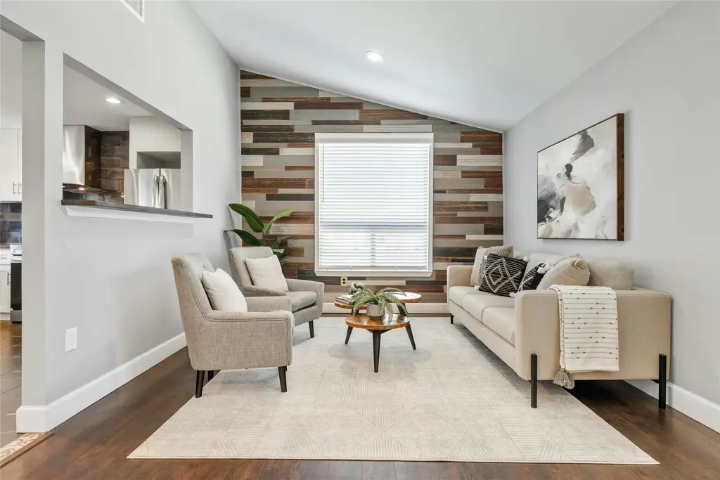 5503 Manor Road, Austin