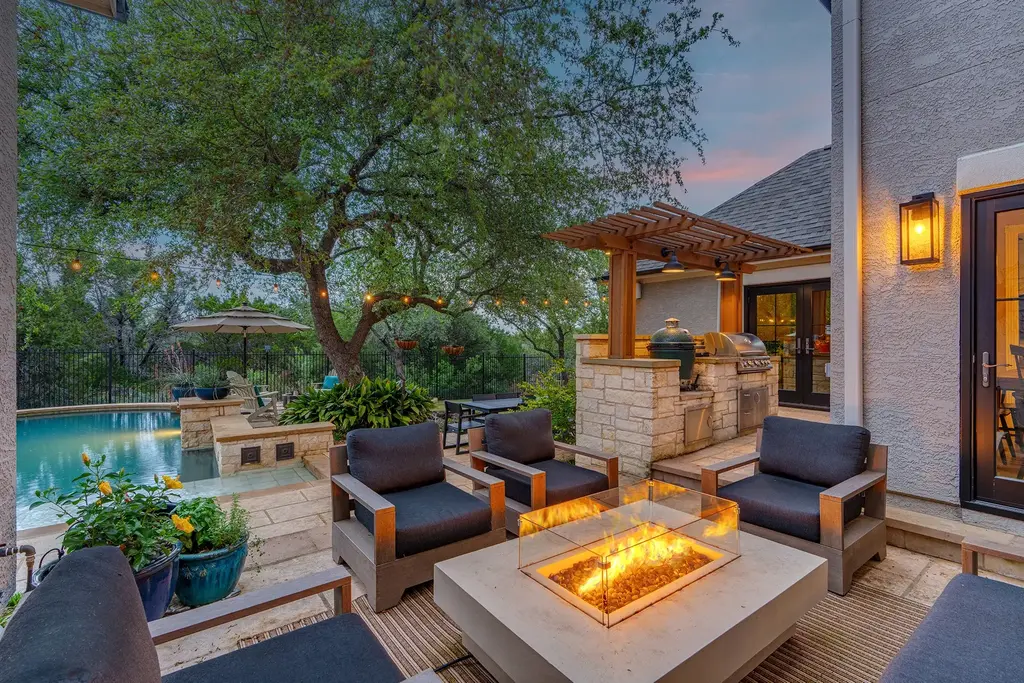 106 Lakota Pass, Austin