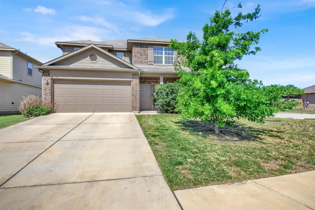 141 Hess Drive, Kyle