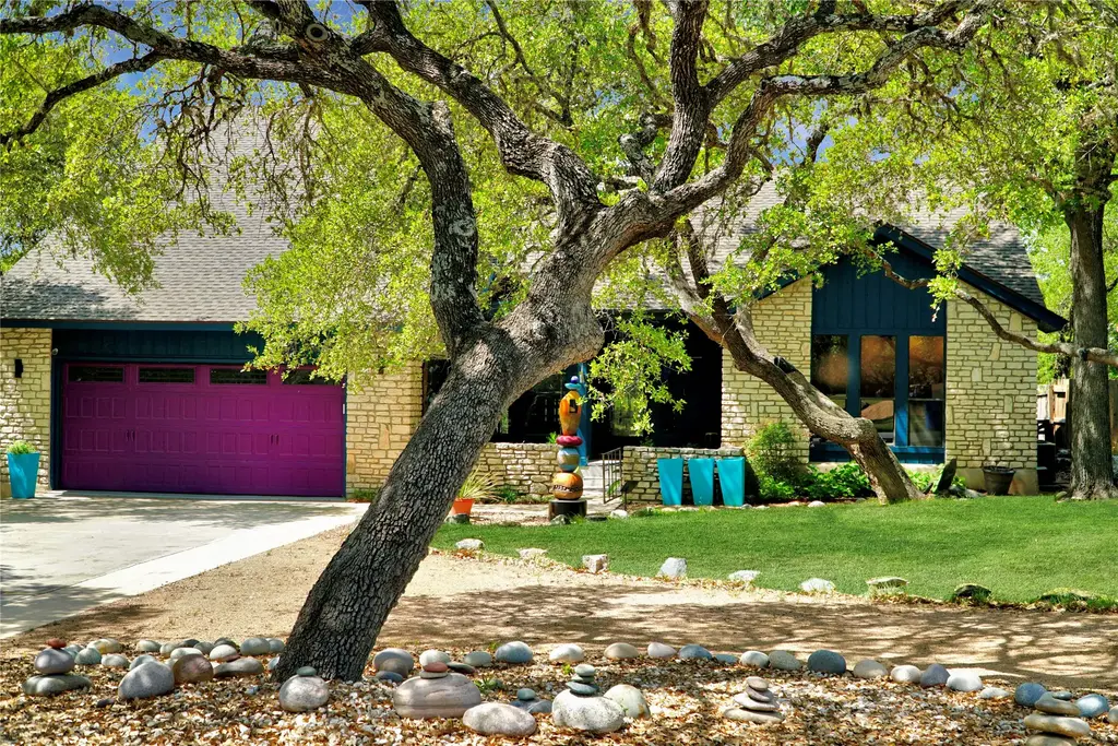 66 Woodcreek Drive, Wimberley