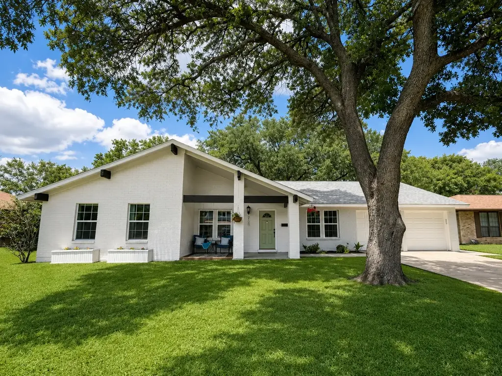 3100 Lynridge Drive, Austin