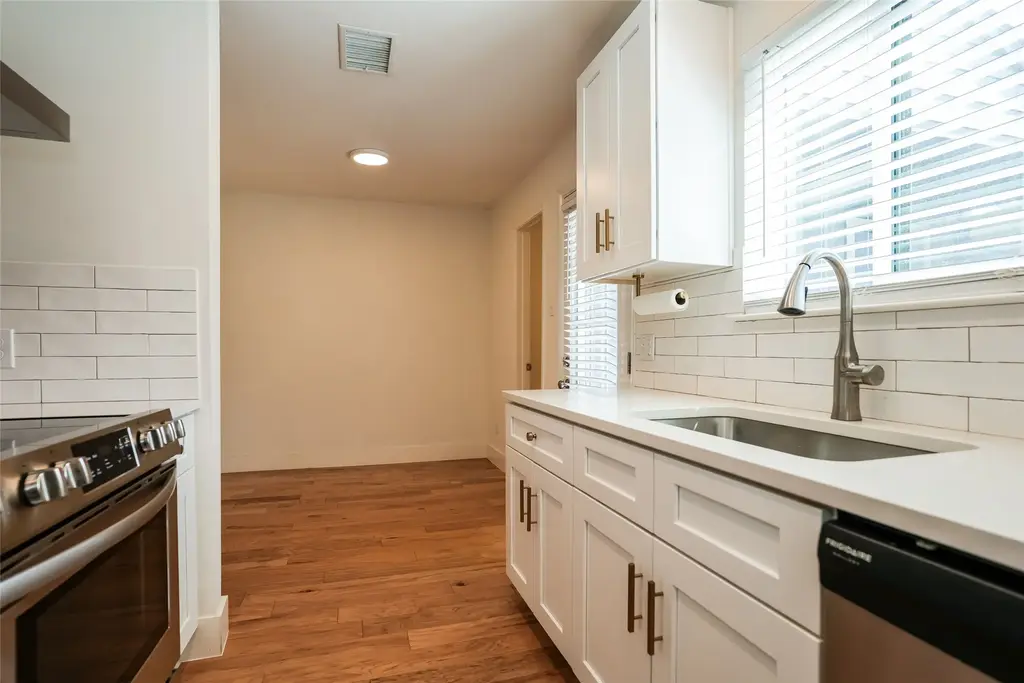 810 Banister Lane 806, Austin