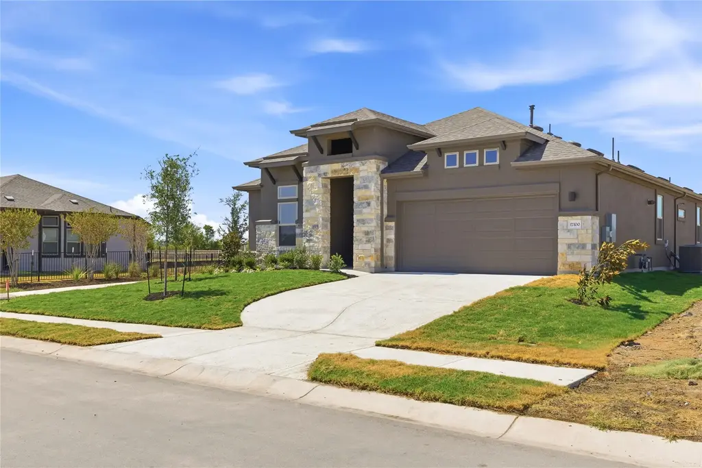 17100 Ammersee Lane, Pflugerville