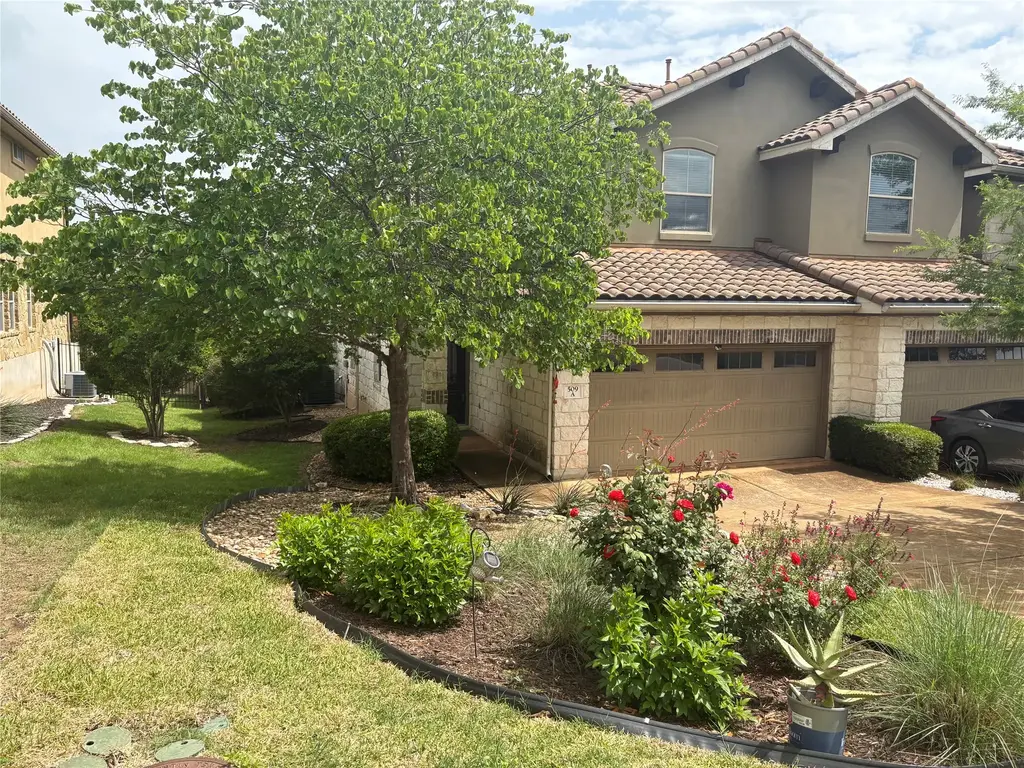 509 S Meadowlark Street A, Lakeway
