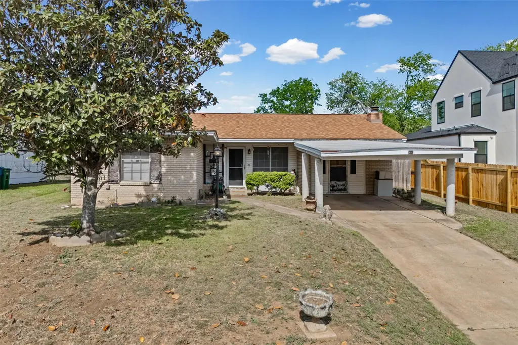 2510 Little John Lane, Austin