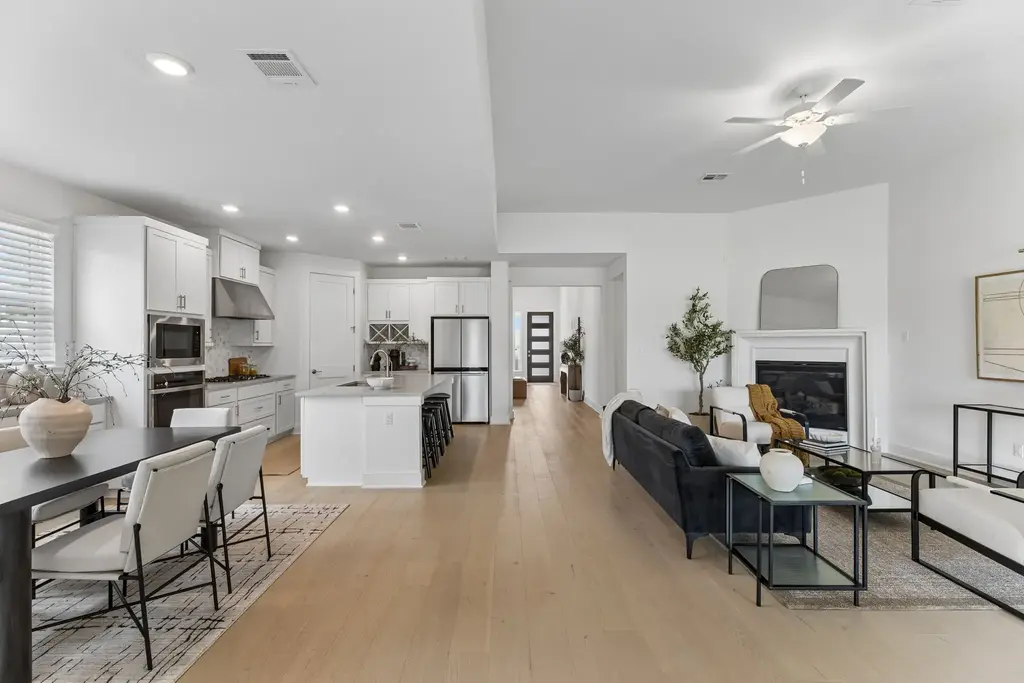 1409 Pink Granite Boulevard, Dripping Springs