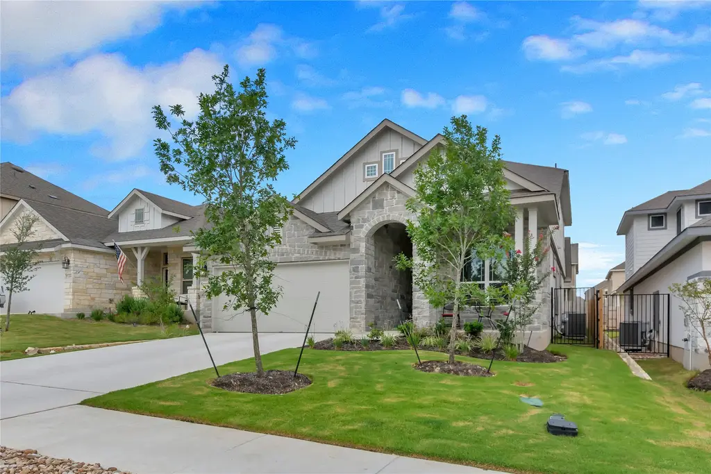 563 Saturnia Drive, Georgetown