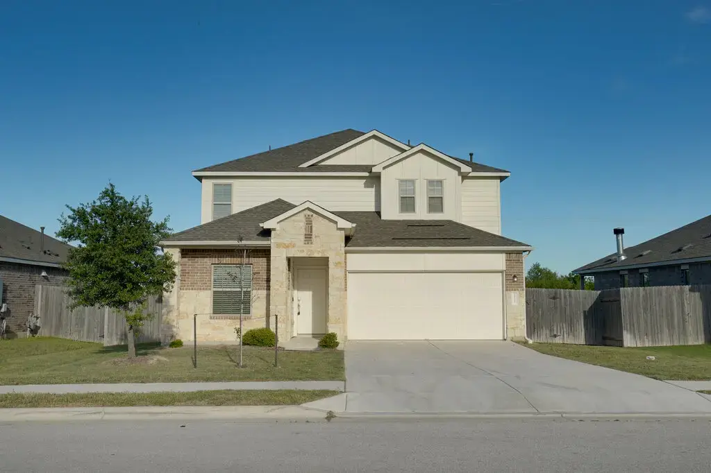 21517 Quick Fox Drive, Pflugerville