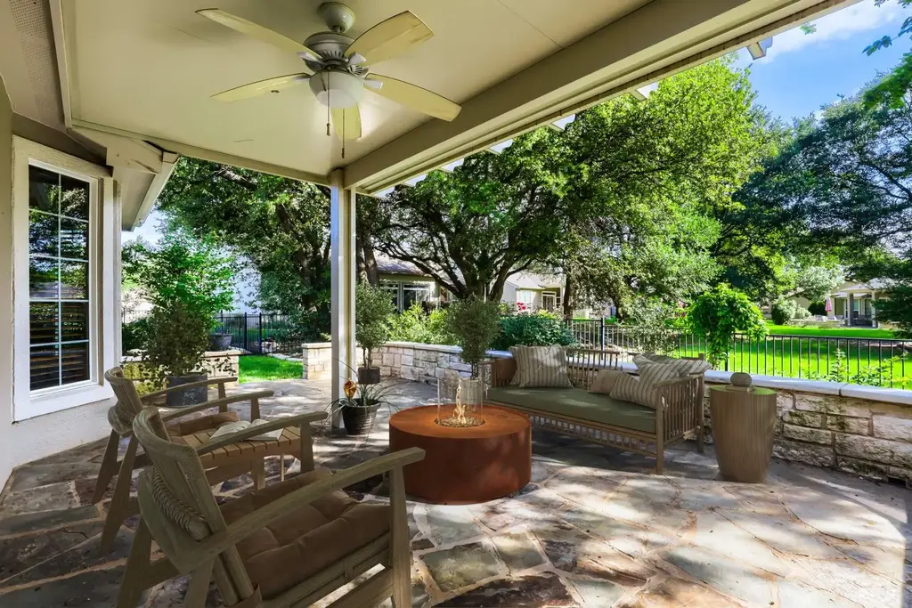201 Colorado River Road, Georgetown