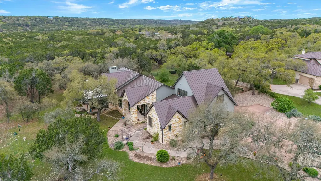 1330 Ranchers Club Lane, Driftwood