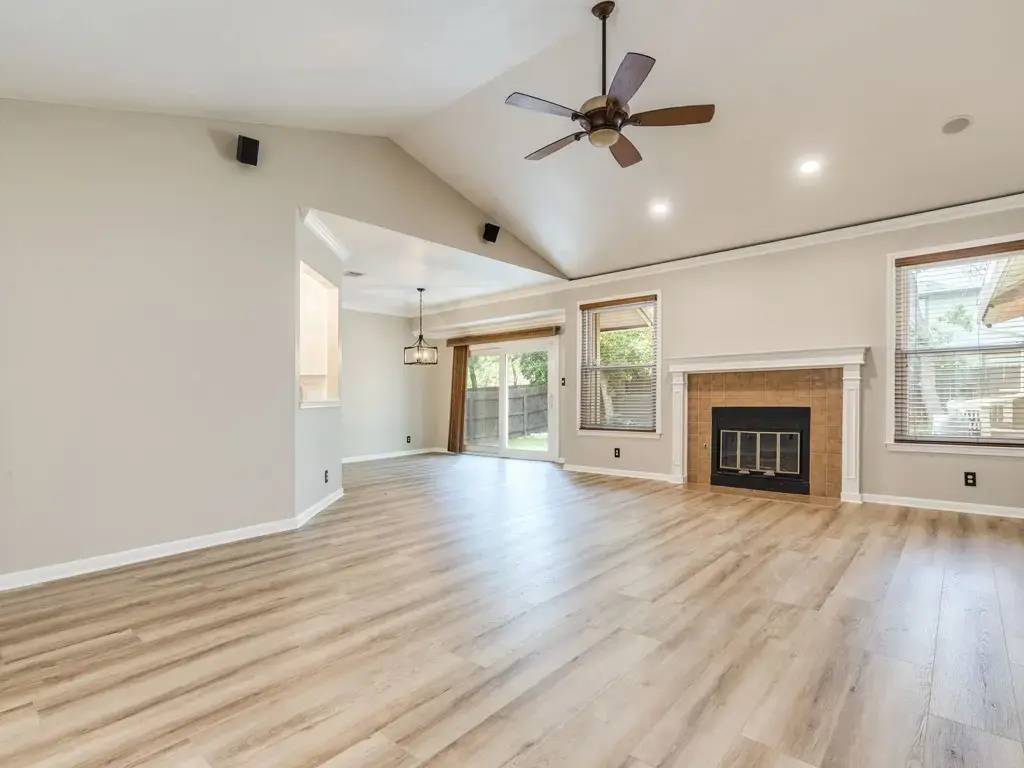 808 Timber Trail, Cedar Park