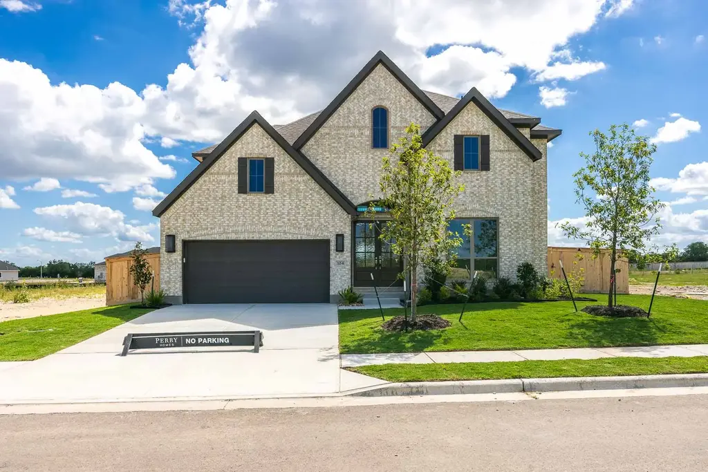 104 Snakeroot Trail, Georgetown