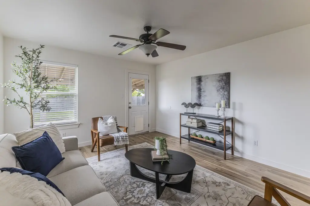 203 Wegstrom Street, Hutto