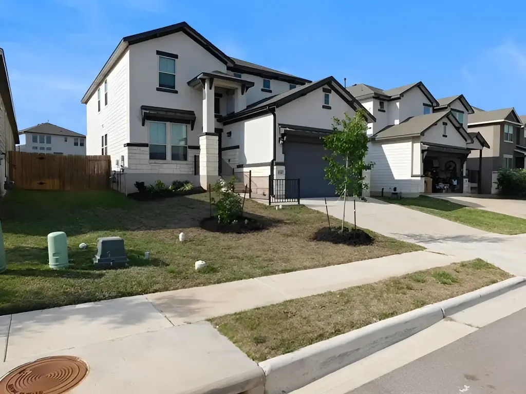 132 Caterpillar Lane, Georgetown