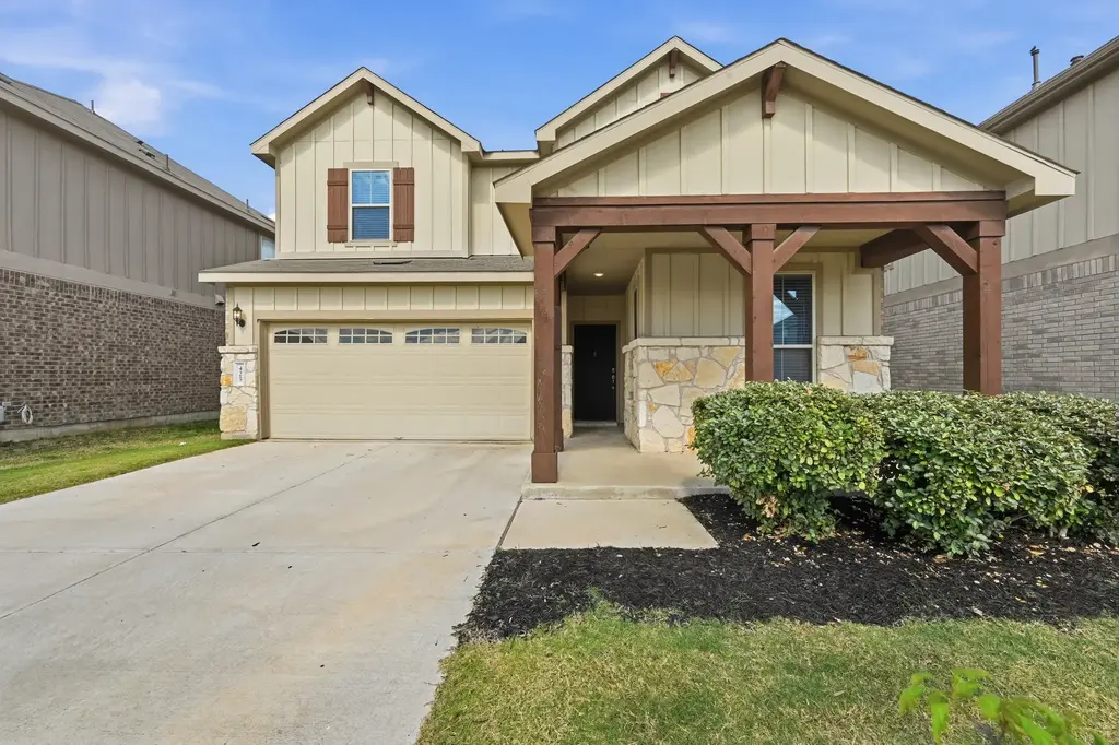 425 Purple Heart Drive, Buda