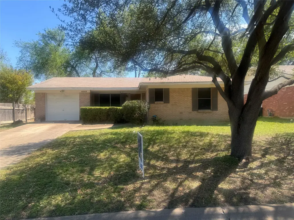 8209 Easter Cove, Austin