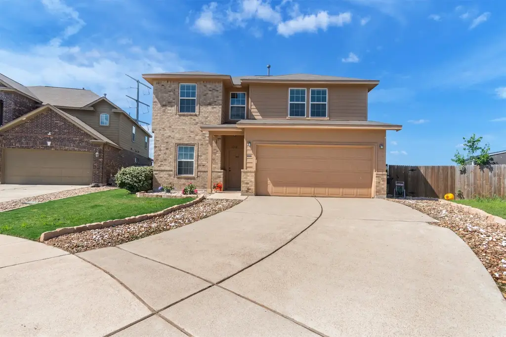 1212 Tricia Cove, Hutto