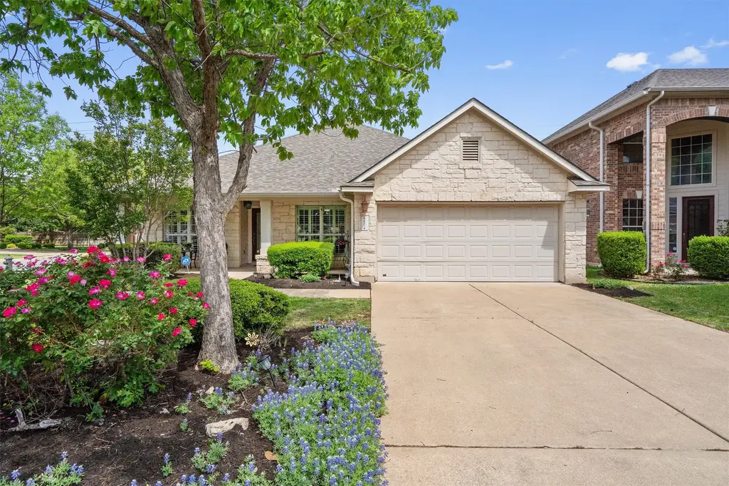 9437 Caves Valley Drive, Austin