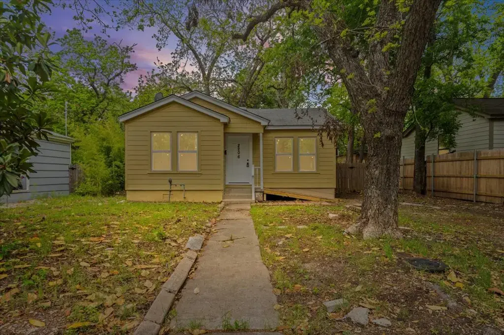 2206 Rountree Drive, Austin
