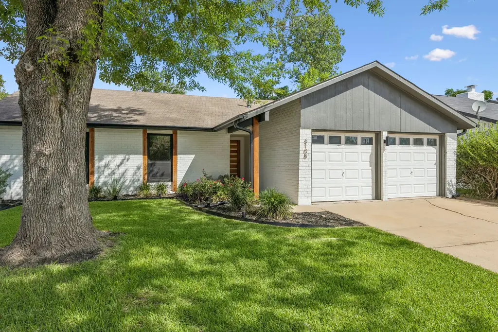 6108 Bridlington Circle, Austin