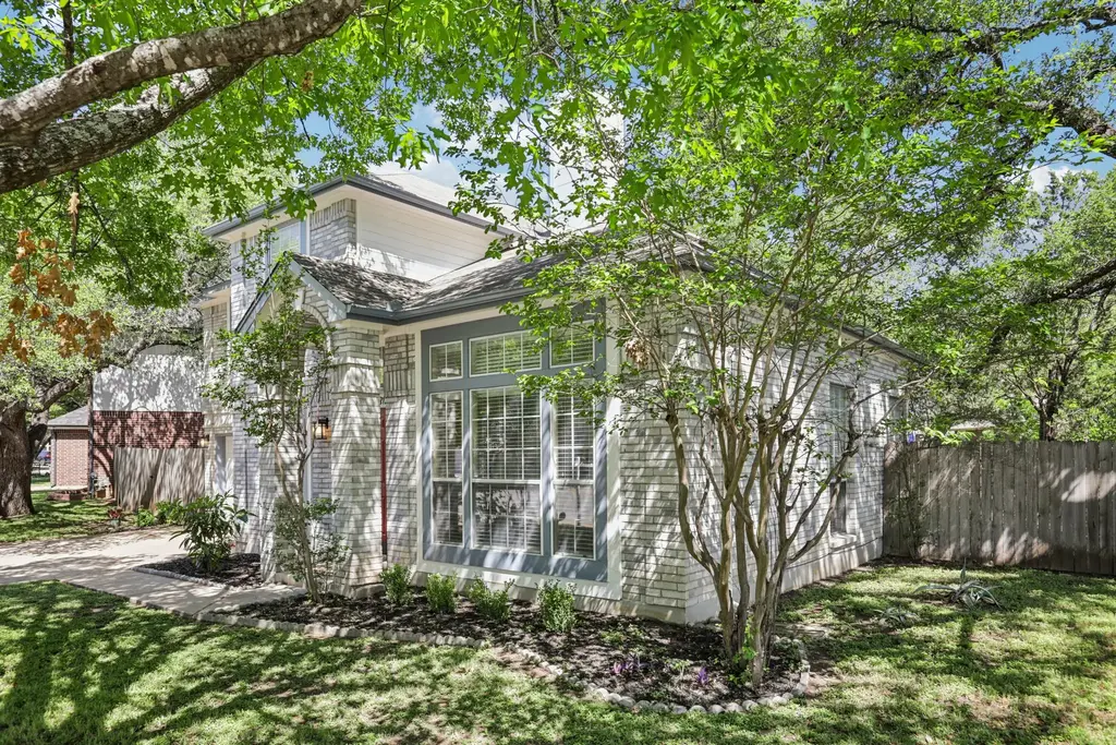 2812 Little Elm Trail, Cedar Park