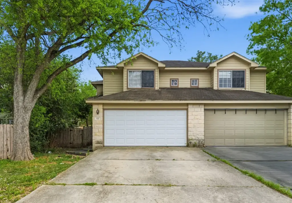 120-122 Cedargrove 120-122, San Marcos