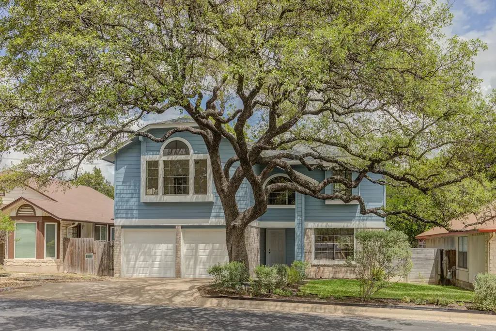12023 Shady Springs Road, Austin