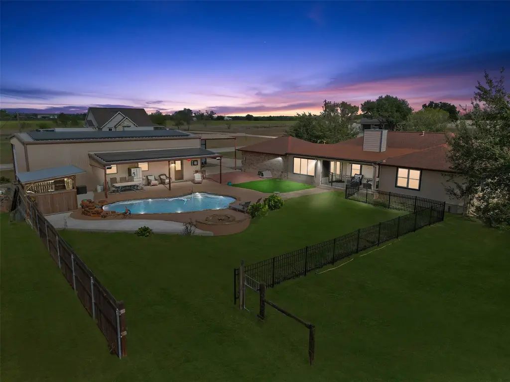 782 Santa Clara Loop, Marion