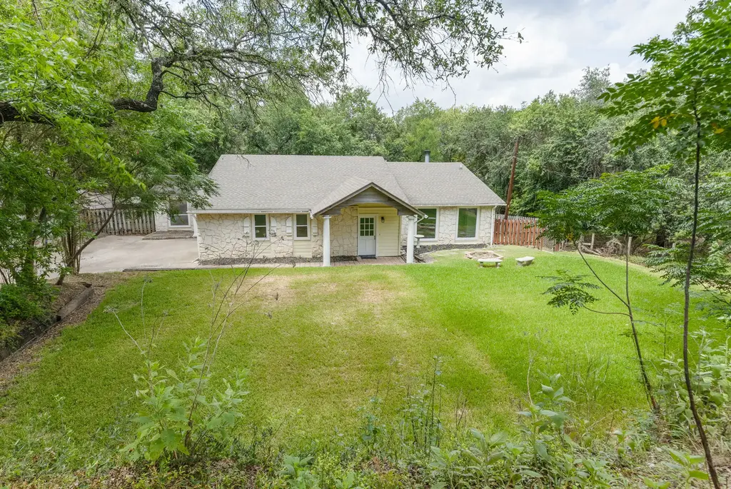 2218 Bahama Road, Austin