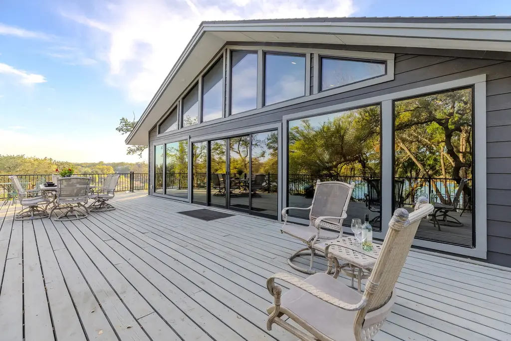23535 Lakeside Drive, Marble Falls
