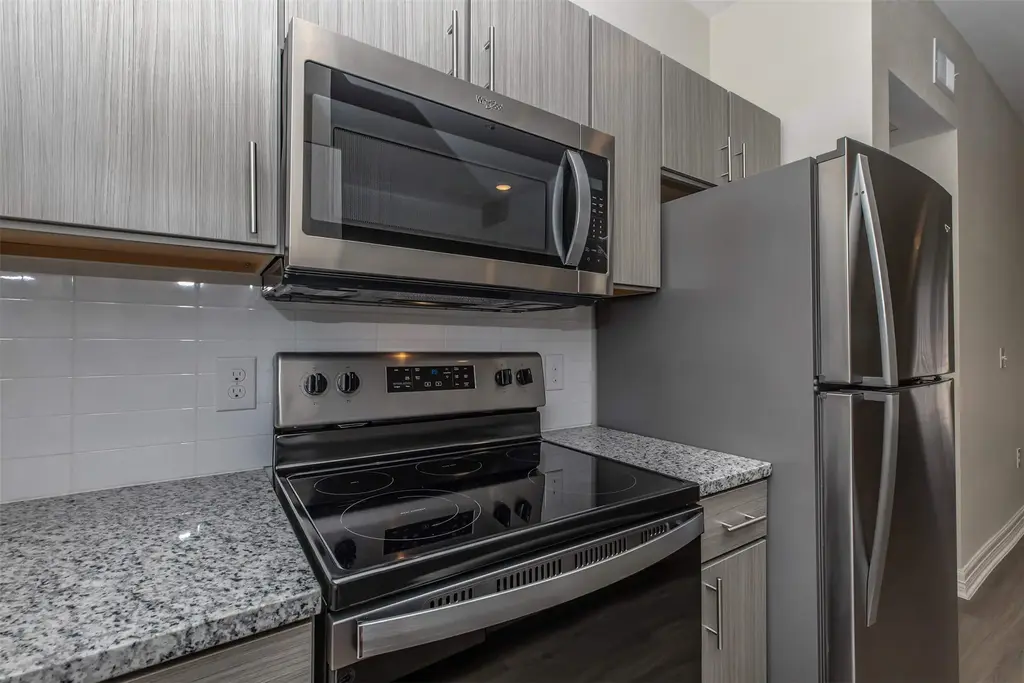 1201 W Whitestone Boulevard B-205, Cedar Park