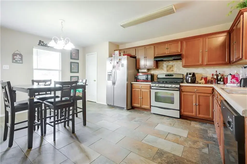 18316 Great Falls Drive, Manor
