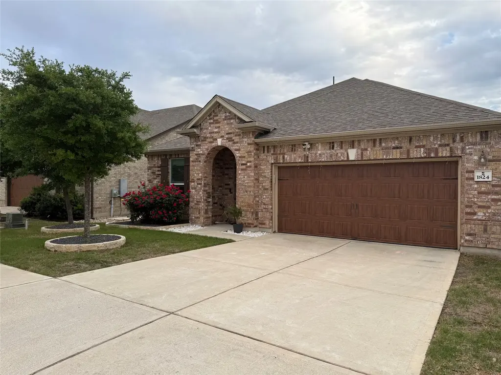 1824 Stinnett Drive, Leander