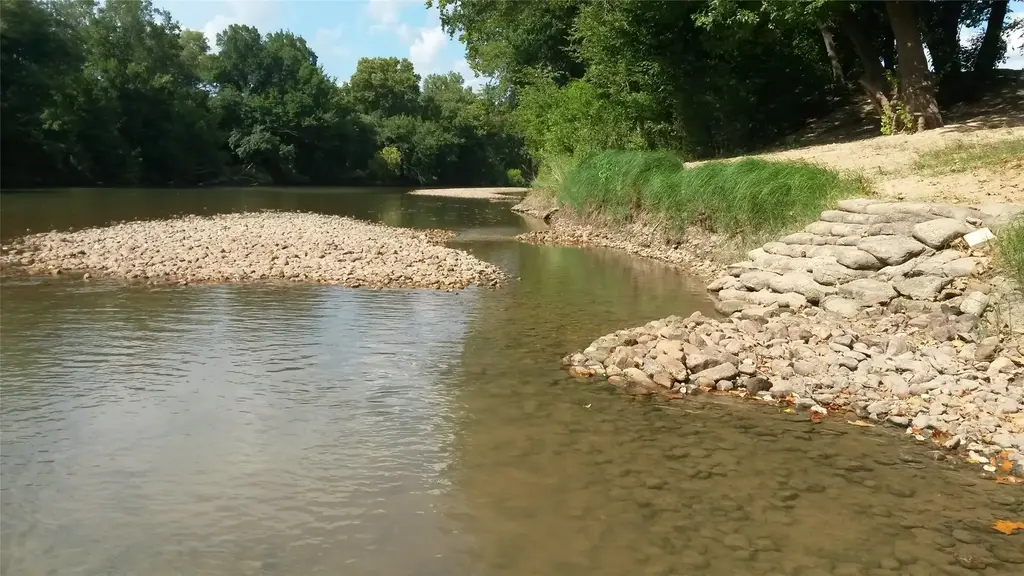 195 Hidden Shores Loop, Smithville