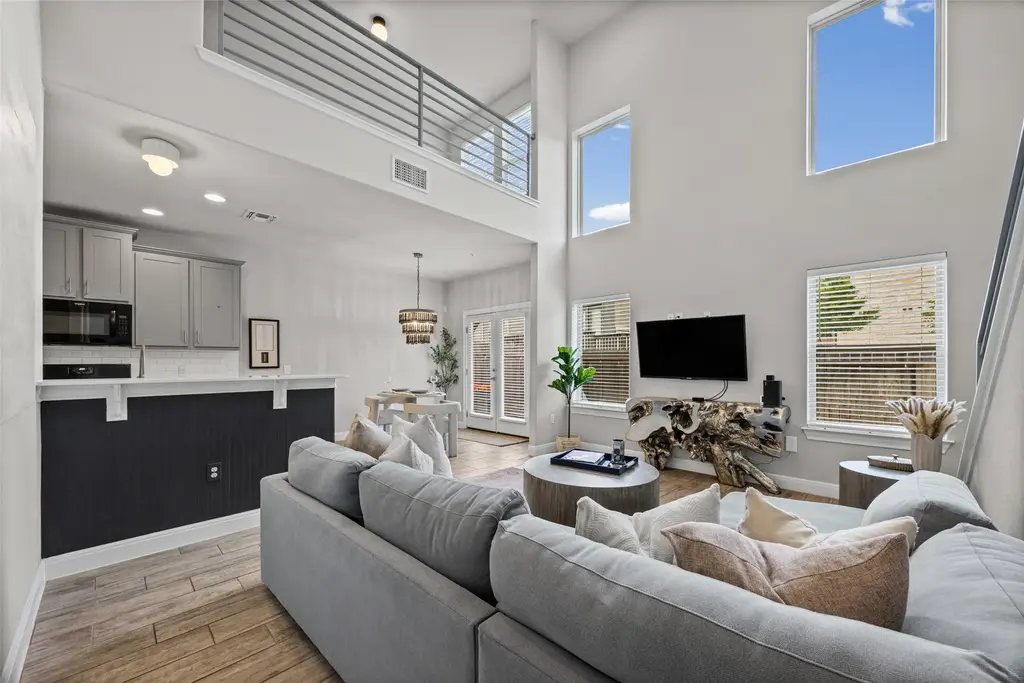 7200 Redding Drive, Austin