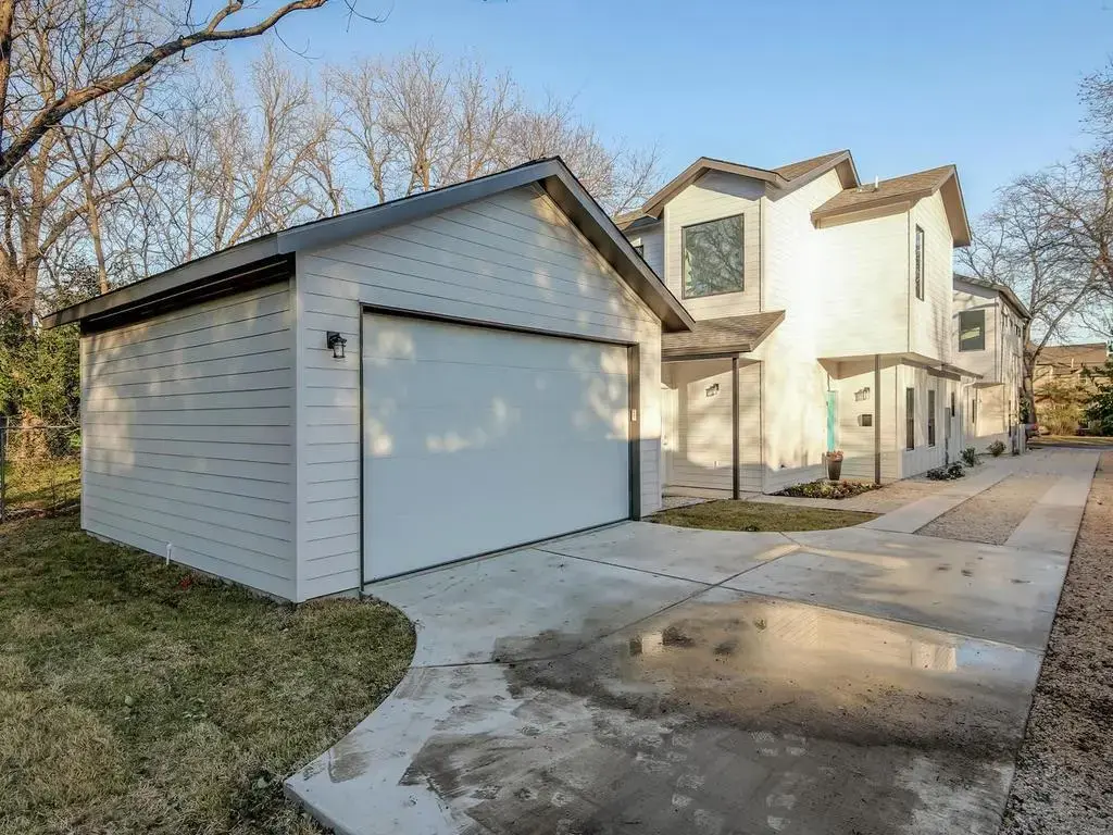5600 William Holland Avenue B, Austin
