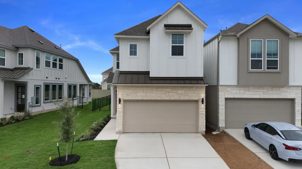201 Flora Springs Cove, Liberty Hill