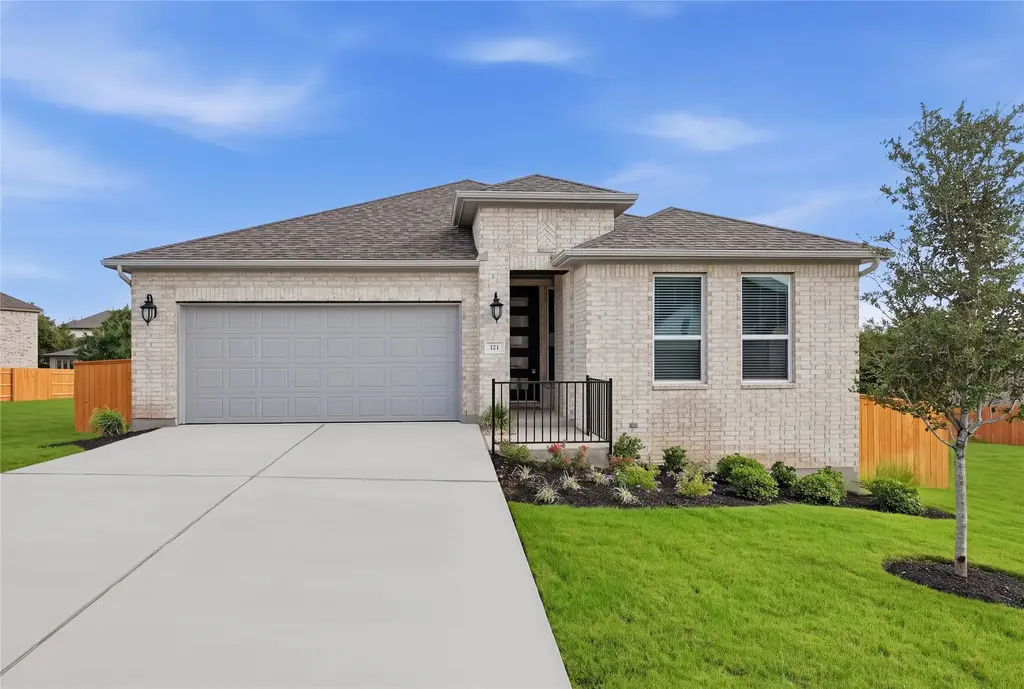 121 Amber Oak Lane, Georgetown
