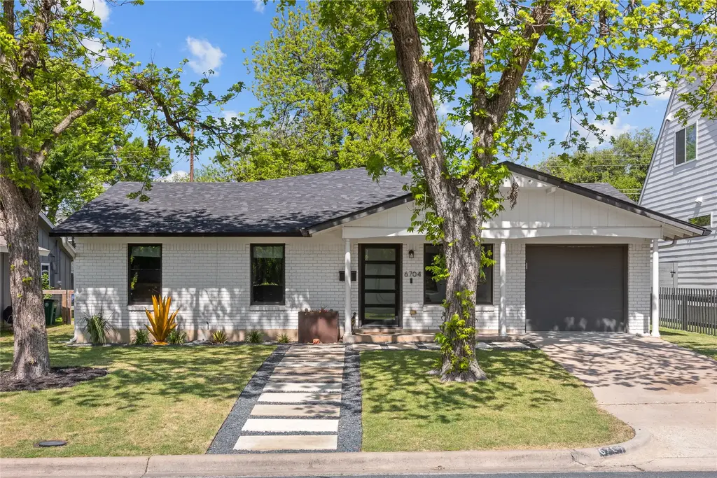6704 Hardy Drive, Austin