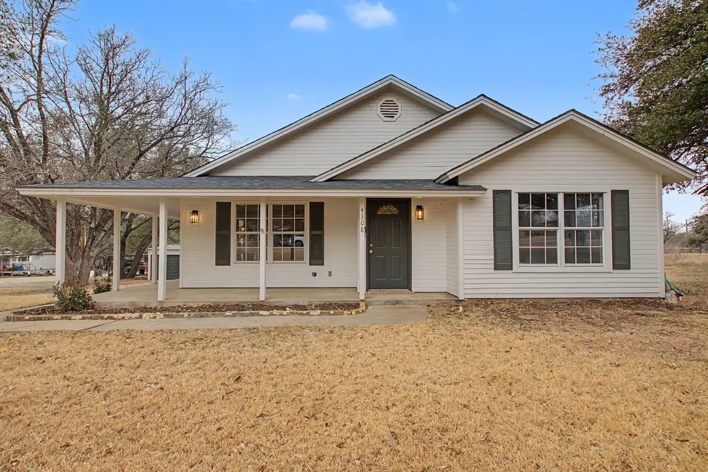 4308 Mountain View Drive, Kingsland