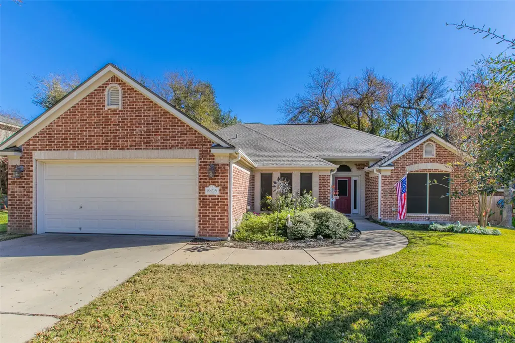 5805 Butterfly Court, Temple