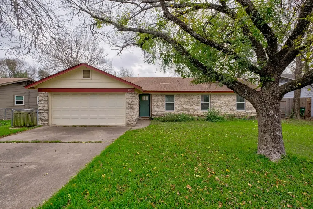 8525 Maine Drive, Austin