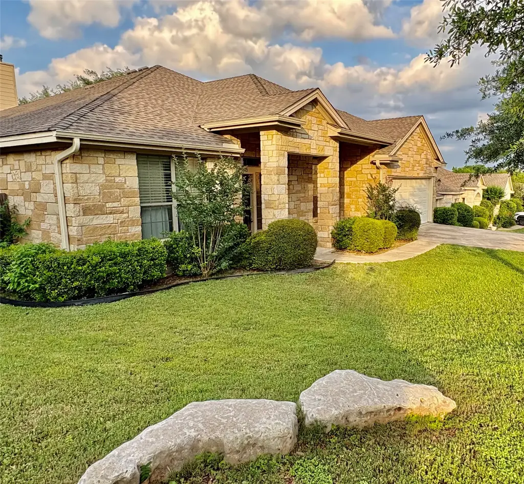 15210 Falcon Drive, Austin