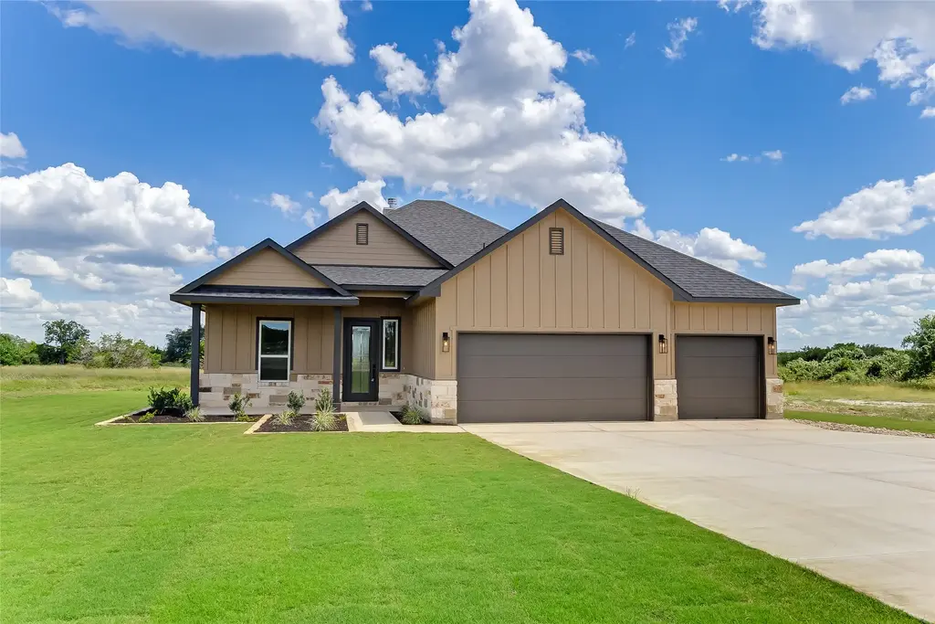 117 Rosebud Ranch Road, Bertram