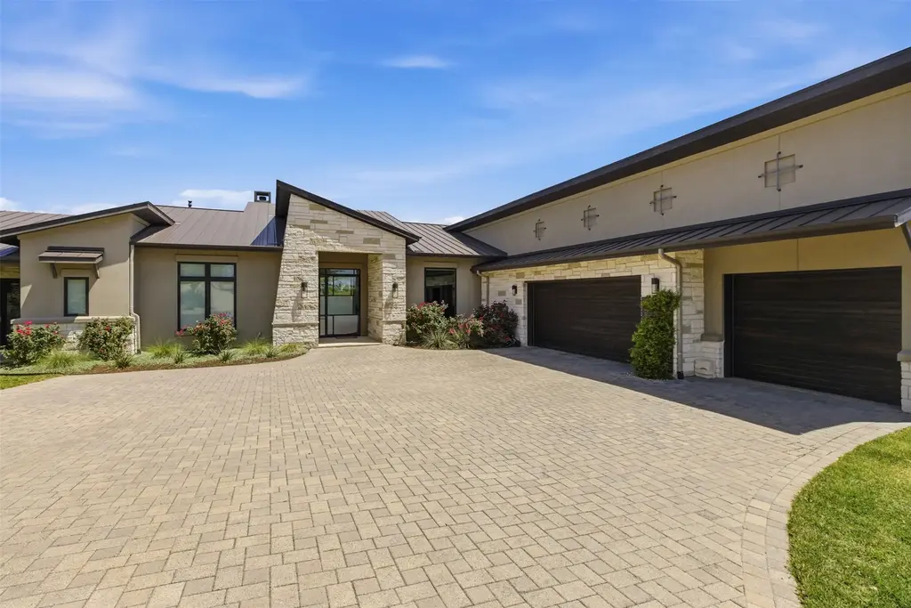 8801 Bellancia Drive, Austin